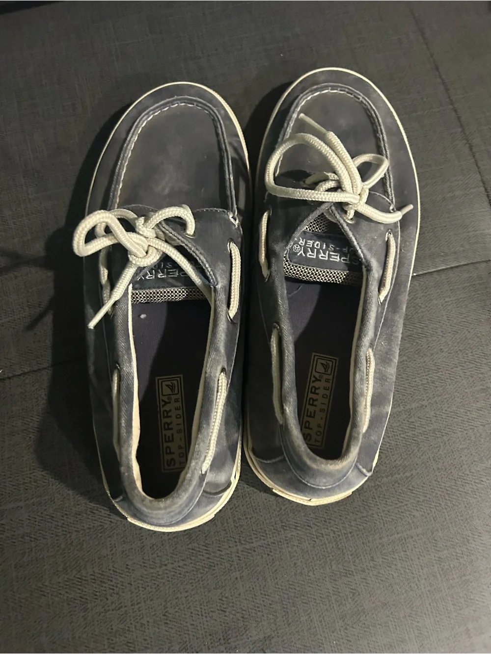Sperry Men’s Navy Boat Shoes - Classic Lace-Up Deck Shoes size 10
